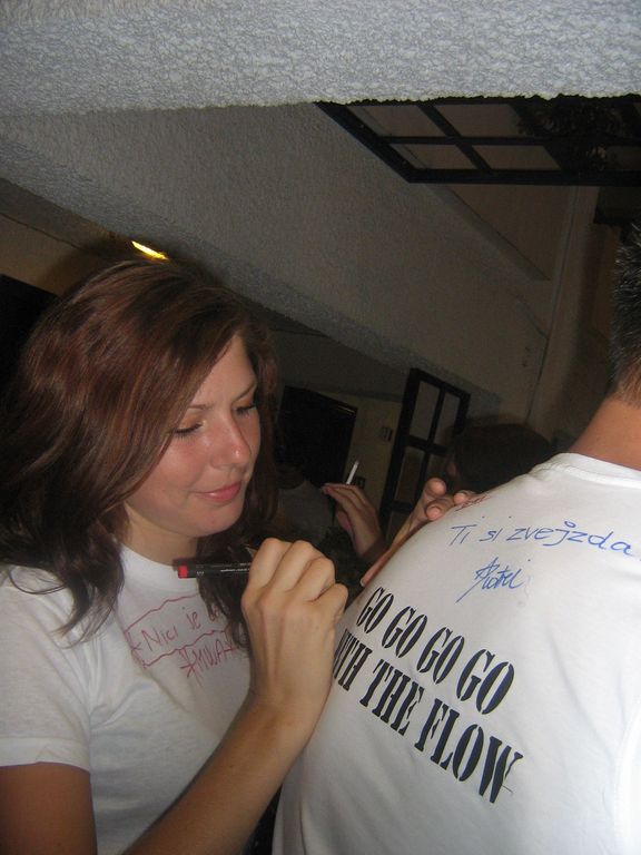 i/Kranj/Absolvent08/11-GrafikParty/absolvent 2249.jpg